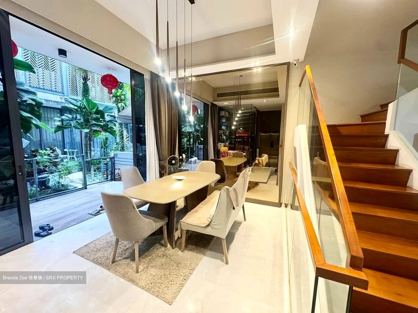 Alana (D28), Terrace #566742171